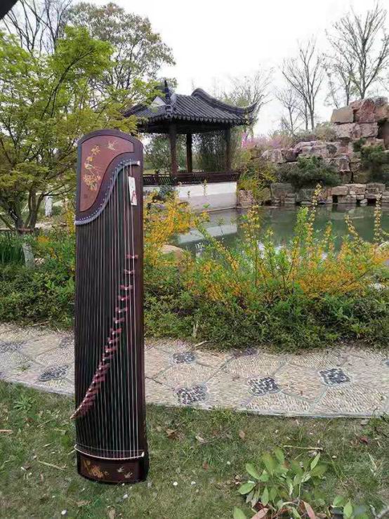 红花梨古筝